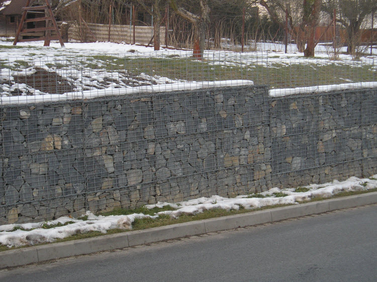 Gabionová stěna